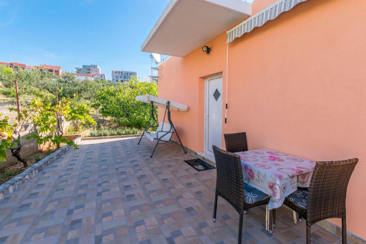 Apartments Zmika Primošten Szoba fotó
