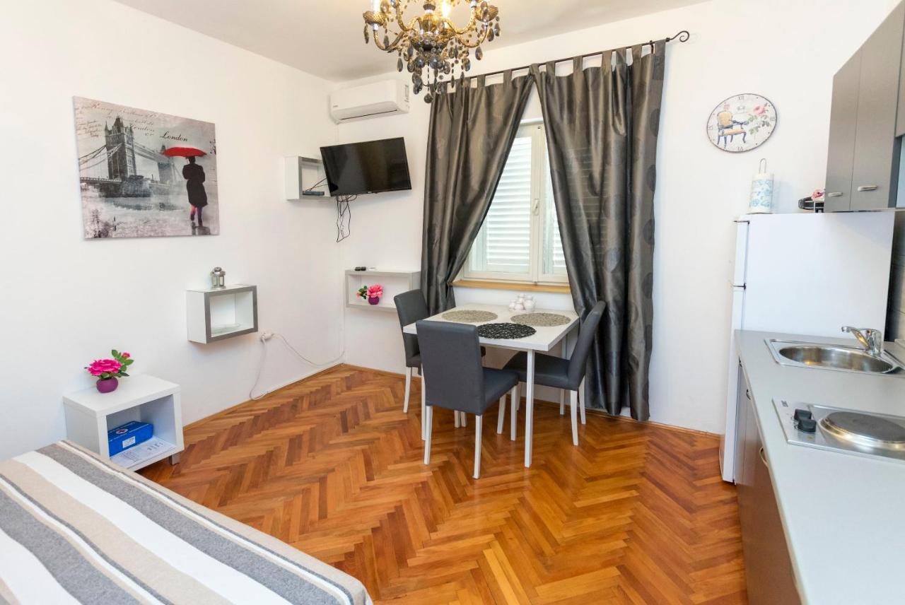 Apartments Zmika Primošten Kültér fotó